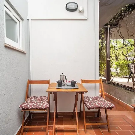 Near The Waterfront 08