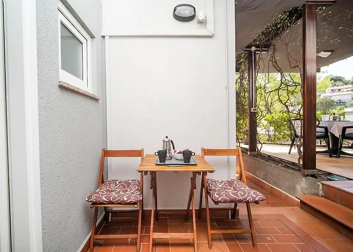 Near The Waterfront 08