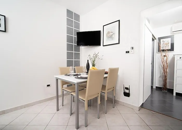 Appartement Near The Waterfront 08