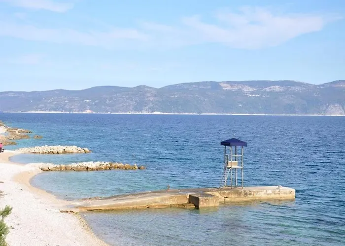 Near The Waterfront 08